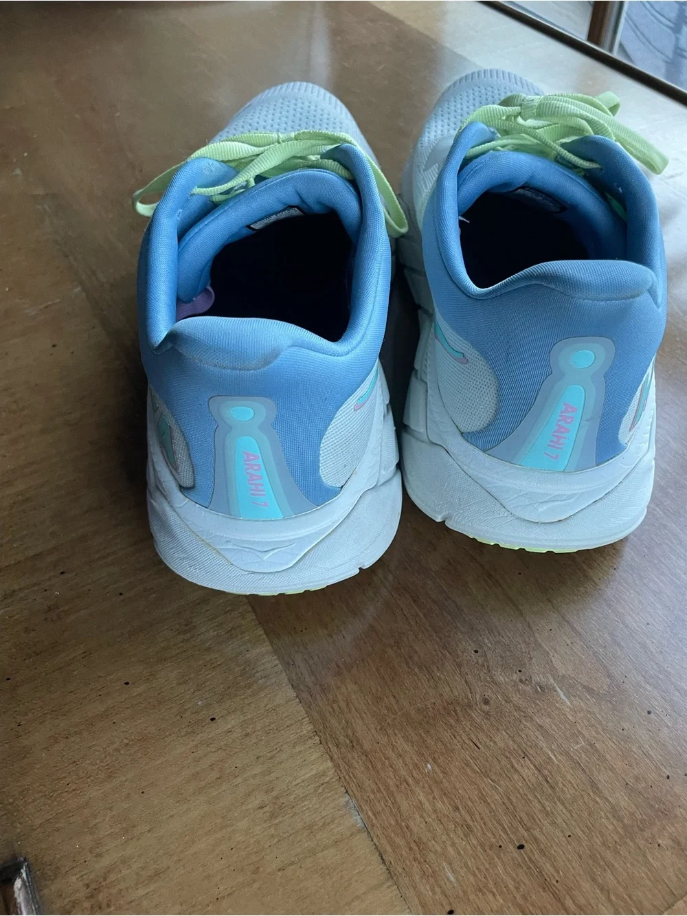 Hoka One One Arahi 7 Running Sneakers Illusion Dusk Blue Women's 10.5 Wide